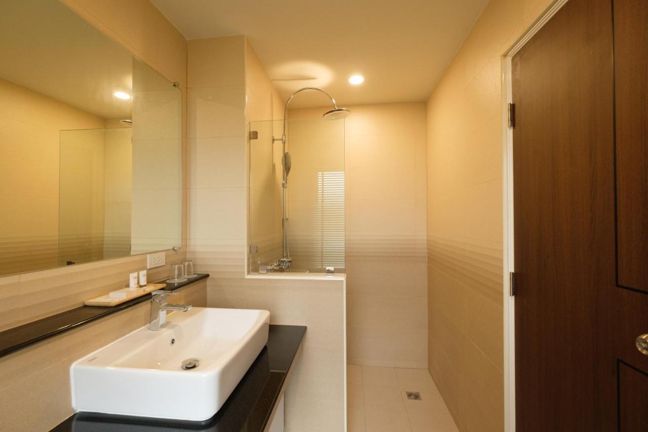 Monte Maesot Hotel Mae Sot Exterior photo